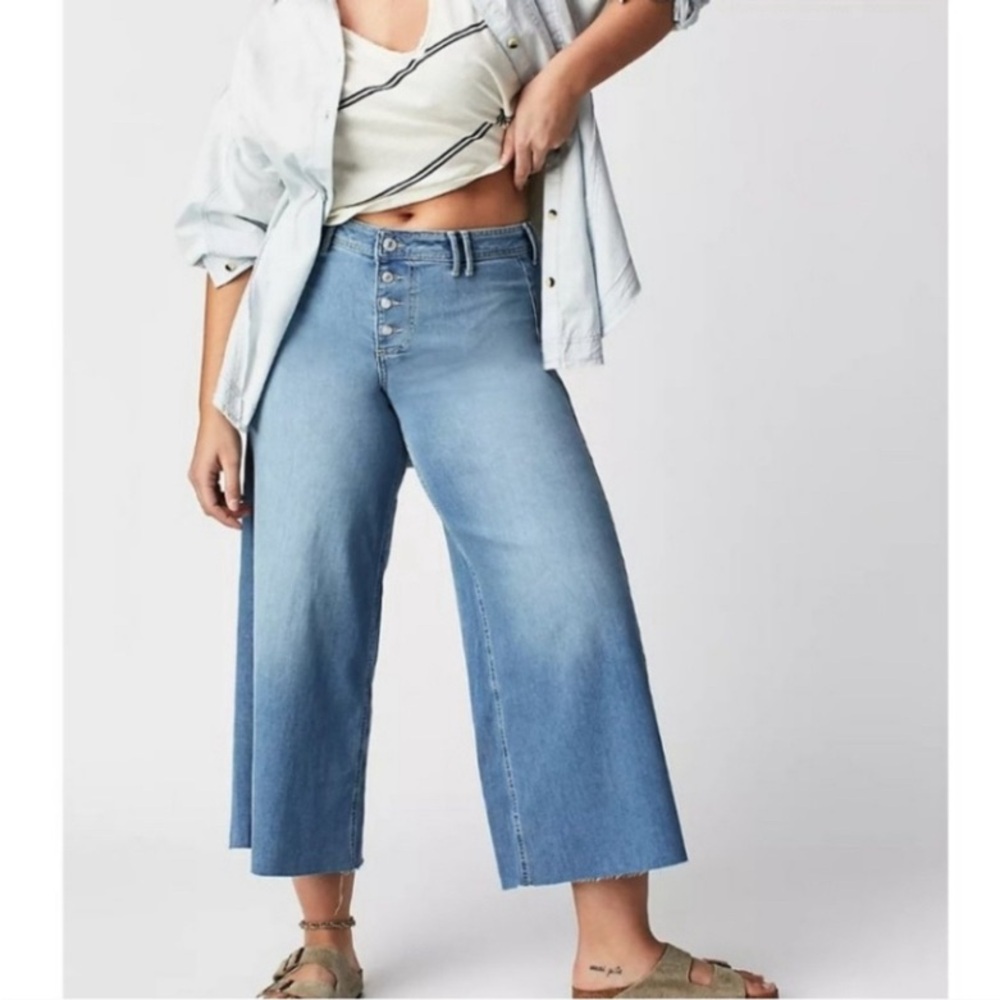 Free People We The Free Counter Culture Low Rise Wide Leg Jeans Size 29 NWT